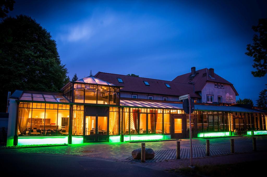 Hotel Zur Heidebluete Hambuhren Экстерьер фото