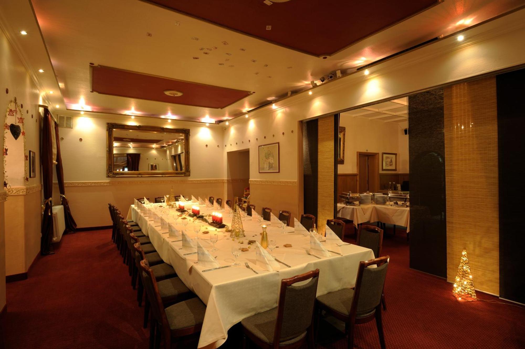 Hotel Zur Heidebluete Hambuhren Экстерьер фото