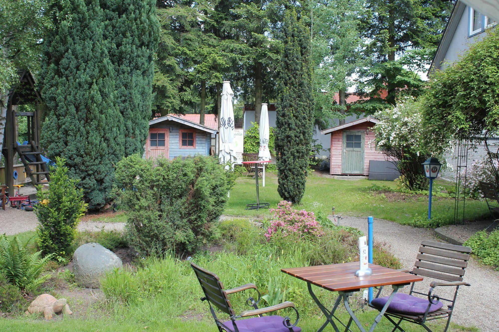 Hotel Zur Heidebluete Hambuhren Экстерьер фото